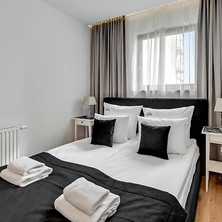 Waterlane Riverside - Spa, Pool, Gym & Parking By Downtown Apartments Gdansk Exterior foto
