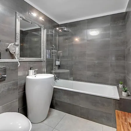 Waterlane Riverside - Spa, Pool, Gym & Parking By Downtown Apartments Gdansk Exterior foto