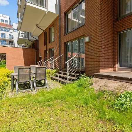 Waterlane Riverside - Spa, Pool, Gym & Parking By Downtown Apartments Gdansk Room photo