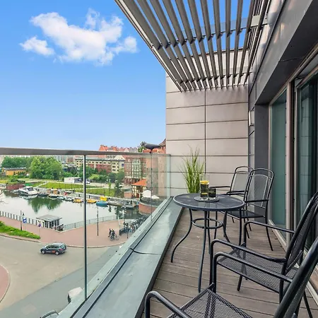 Waterlane Riverside - Spa, Pool, Gym & Parking By Downtown Apartments Gdansk Room photo