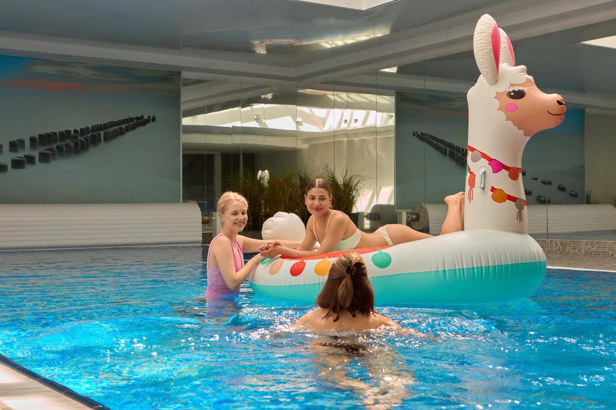 Leilighet Waterlane Riverside - Spa, Pool, Gym & Parking By Downtown *