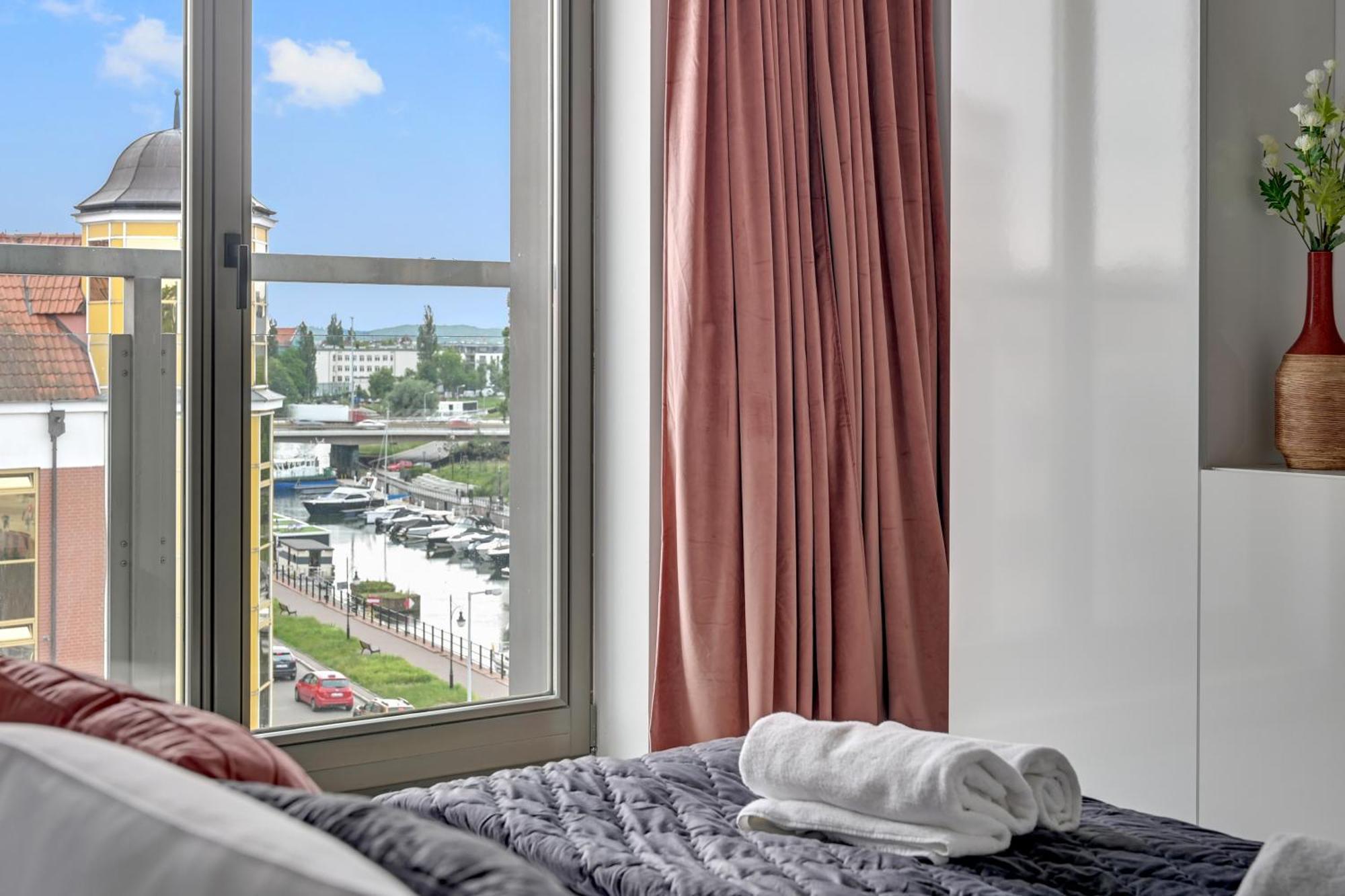 Waterlane Riverside - Spa, Pool, Gym & Parking By Downtown Apartment *